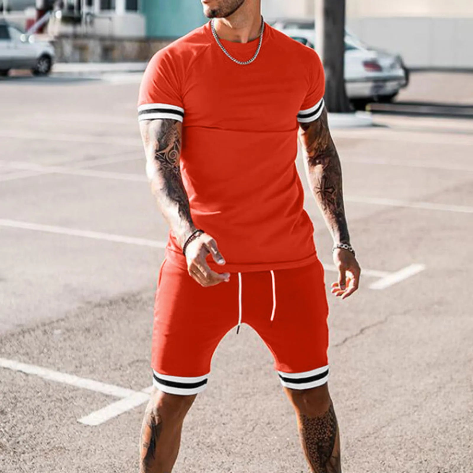 Men's Summer Loose Suit  Short-sleeved And Shorts Sporty And Casual Round-neck Two-piece